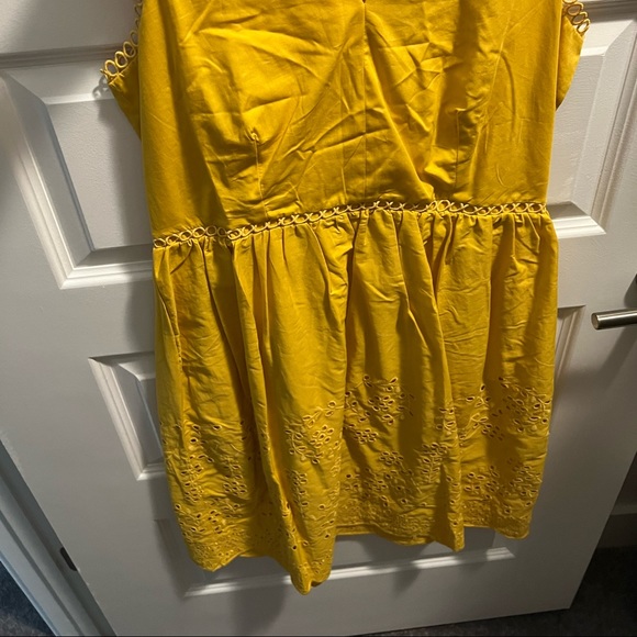 Ann Taylor Dresses & Skirts - Ann Taylor dress